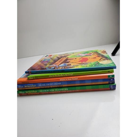 Disney's Winnie the Pooh Mixed Lot of 8 Children's Story Books w/ Plushie - Picture 4 of 5